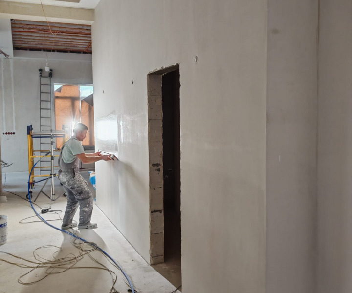 Кладка кирпичных, брусовых и газобетонных стен